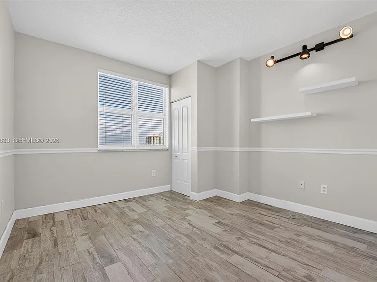50 Menores Ave #704 — Photo 10