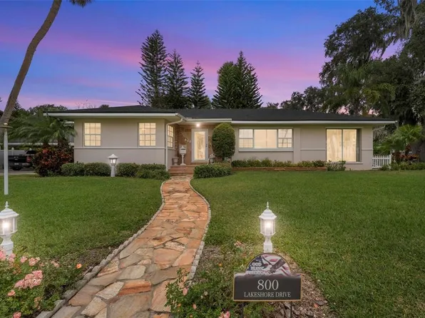 800 Lakeshore Dr, Leesburg, FL 34748