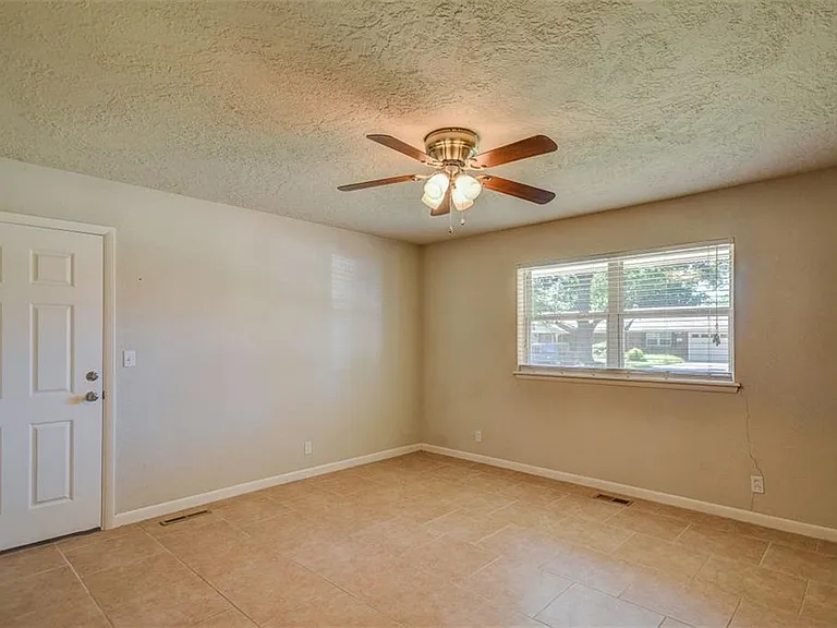 1515 Vine St — Photo 14