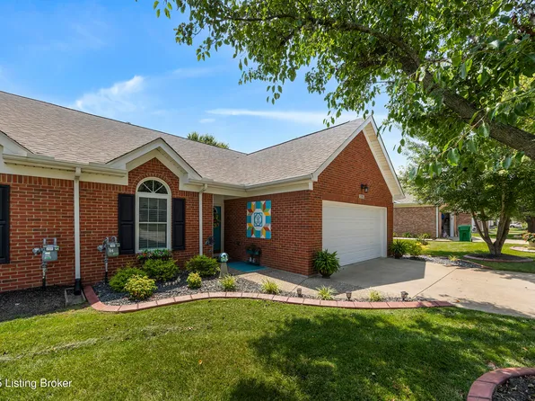 12582 Spring Falls Ct, Louisville, KY 40229