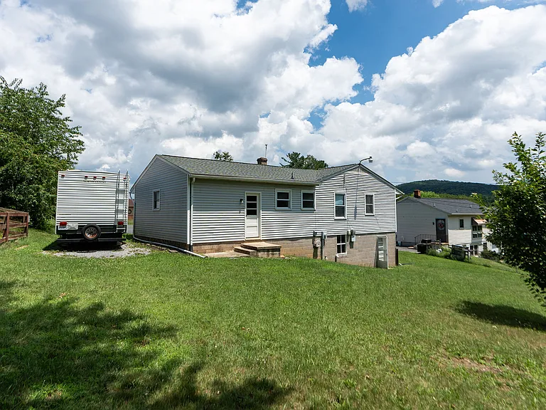 1331 Keesling Ave — Photo 18