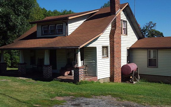 2nd image of 4472 Boone Trl