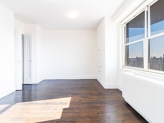 5th image of 185 E 85th St APT 10B