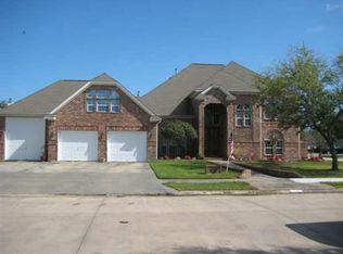3149 Canterbury Ln, Port Neches, TX 77651