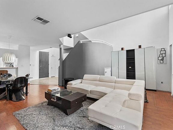 2nd image of 6036 Hazelhurst Pl APT C