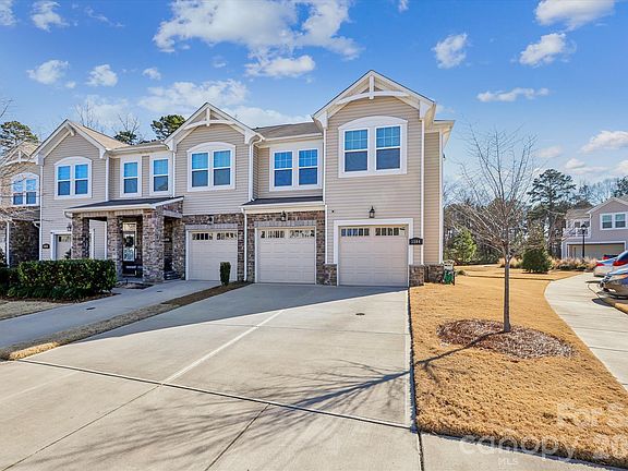 2nd image of 1304 Southern Sugar Dr