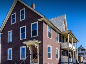 517 Montgomery St, Manchester, NH