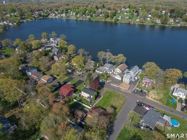 35 Maple Avenue, Wolcott, CT 06716