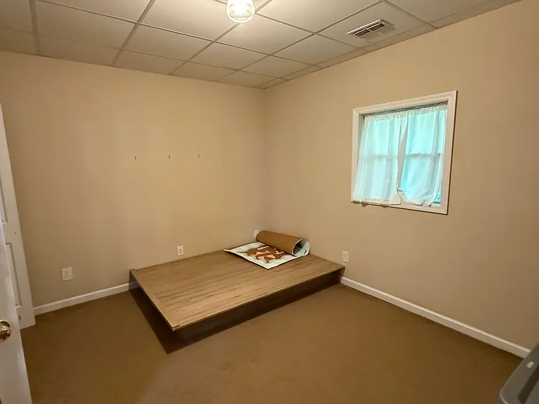 75 Self Dr — Photo 10