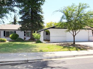 171 N Karen Ave, Clovis, CA 93612