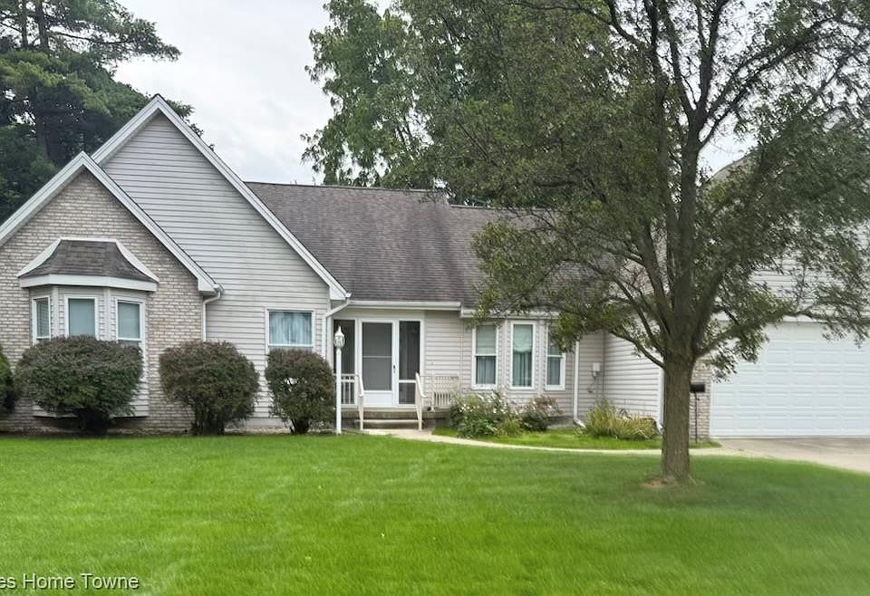 1st image of 623 Saint Andrews