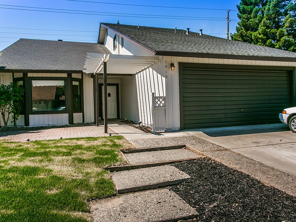 1st image of 1916 Ursini Ln