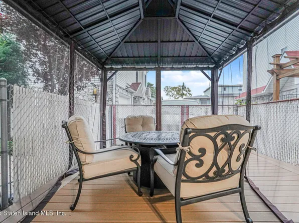 98 Church Avenue image 36 of 38