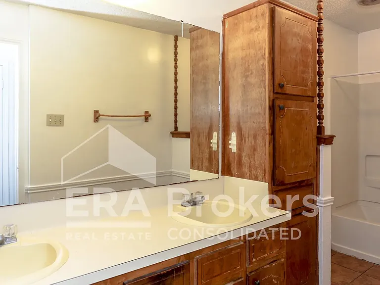 204 South Dr #A — Photo 16