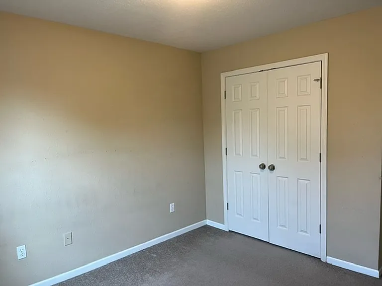 101 Amazon Dr — Photo 20