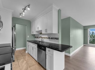 17707 57a Ave #322, Surrey, BC