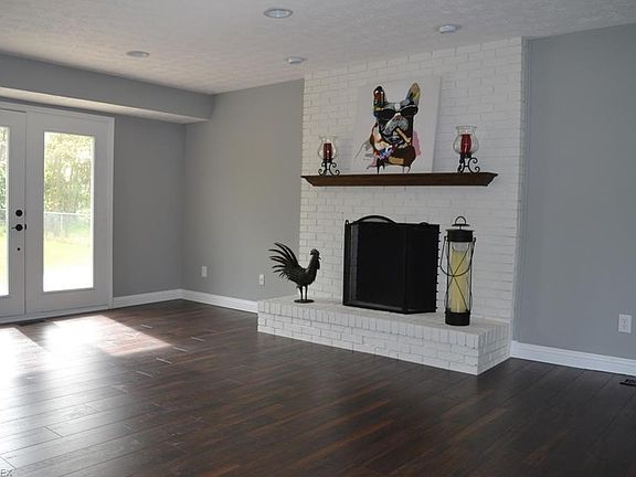 2nd image of 5835 Elm Hill Dr