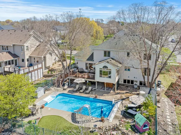 14217 Footbridge Way, Apple Valley, MN 55124