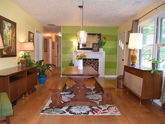 3rd image of 6116 N Shelly Dr