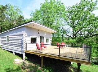 25866 214th Ave, Delhi, IA 52223