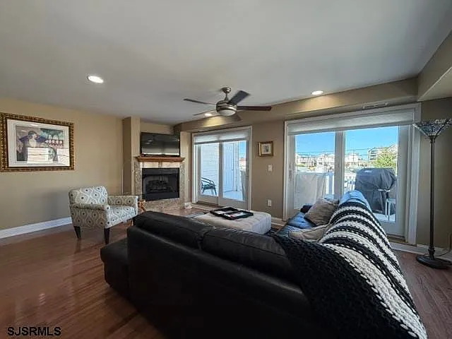 206 N Adams Ave #1 — Photo 4