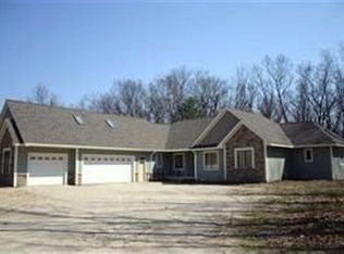 484 S Dangl Rd, Muskegon, MI 49442