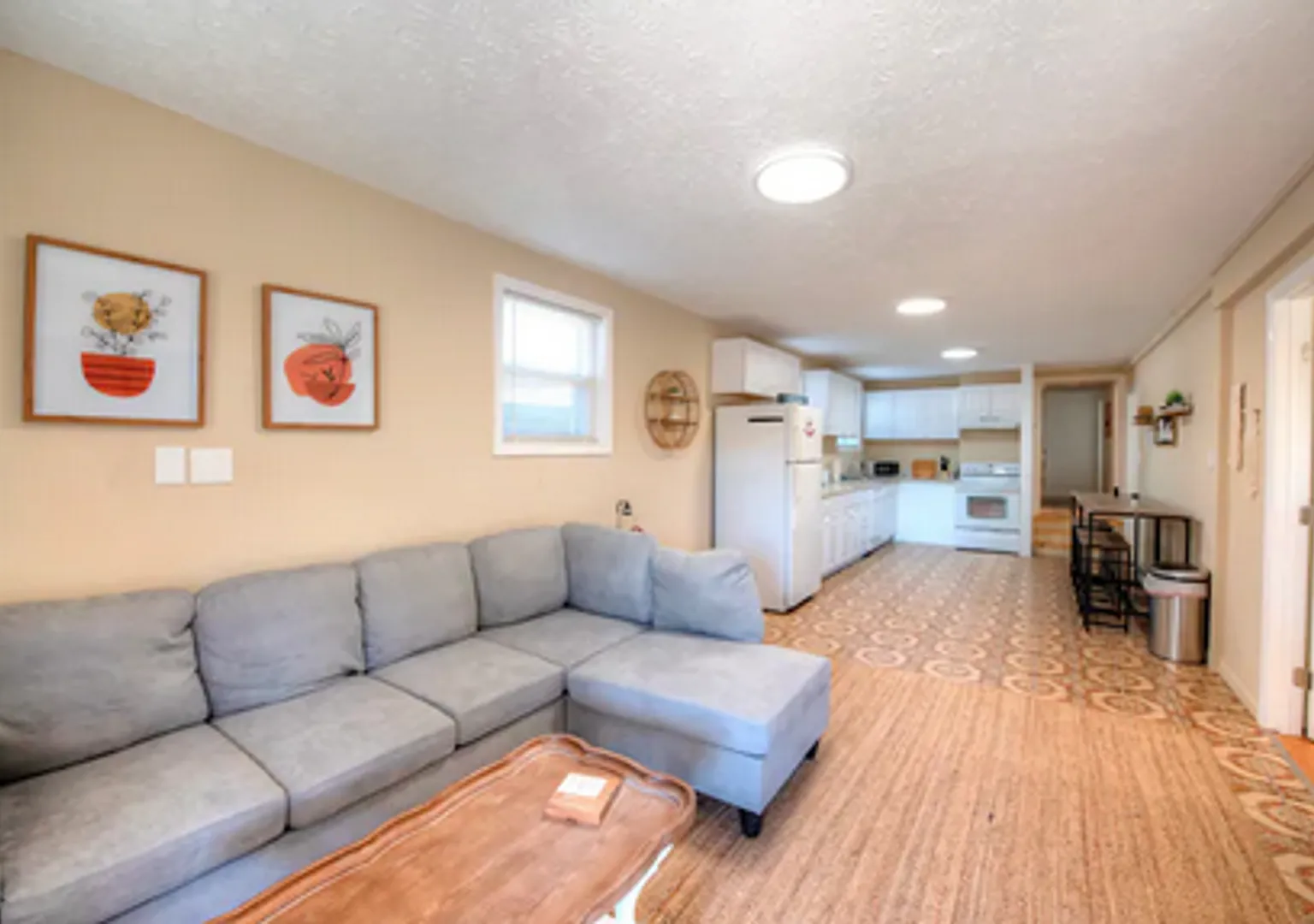 730 Hightop Rd — Photo 3