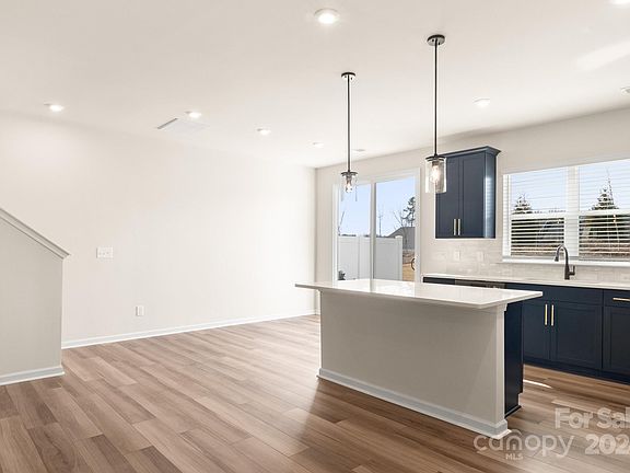 5th image of 2036 Howell Creek Way