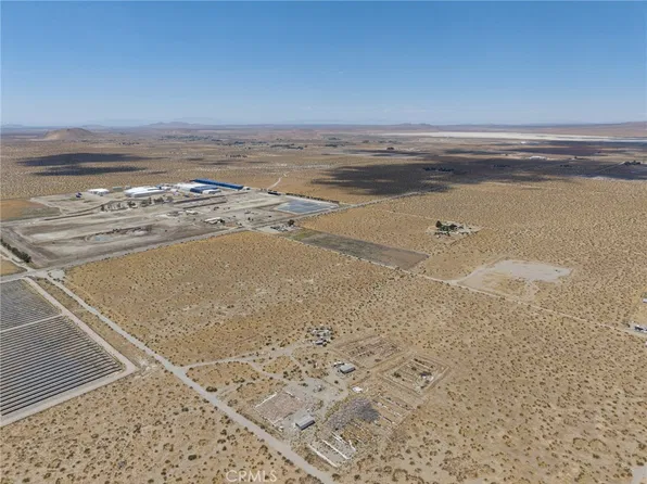 4350 Parkdale Rd, El Mirage, CA 92301