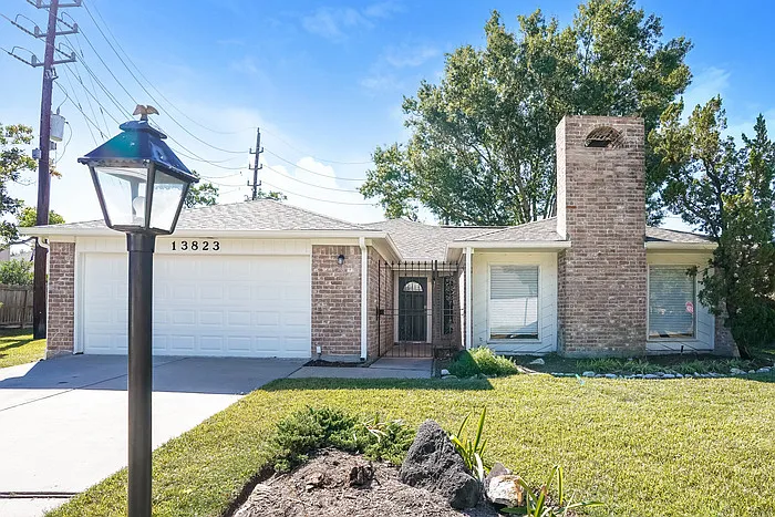 13823 Swiss Hill Dr — Photo 1