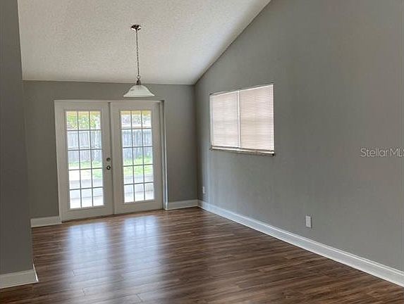 4th image of 8214 Greenleaf Cir