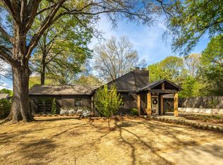 306 W Poplar Ave, Collierville, TN 38017