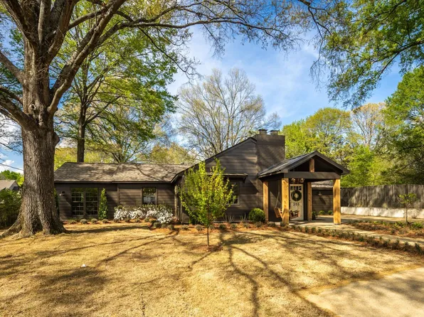 306 W Poplar Ave, Collierville, TN 38017