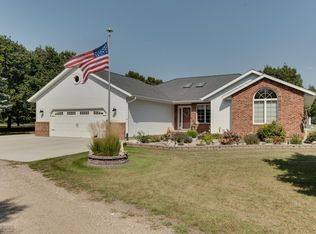 13905 17th St SE, Page, ND 58064