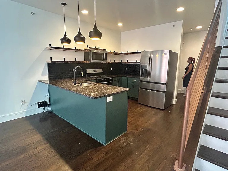 846-00 N 15th St #C — Photo 6