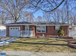 316 Orcutt Ave W, Lincoln, NE 68504
