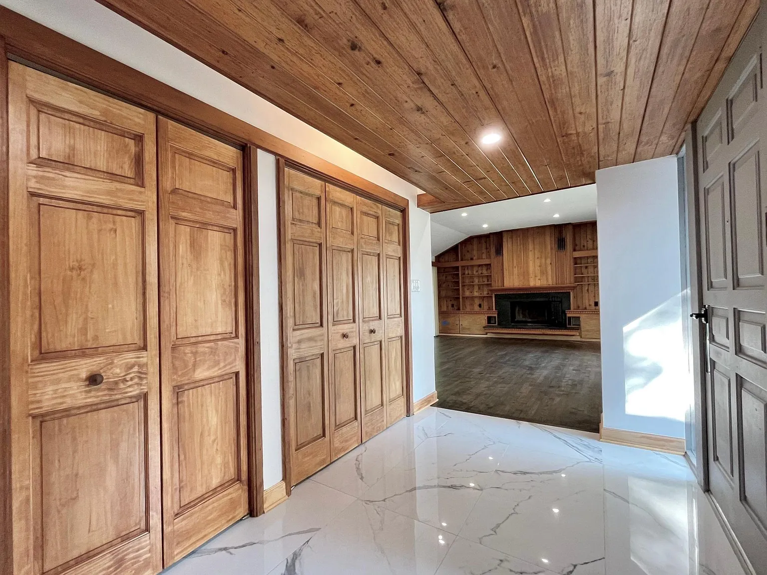 306 Park Ave — Photo 3