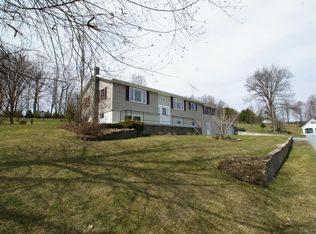 23 Dailey Way, Hampton, NY 12837