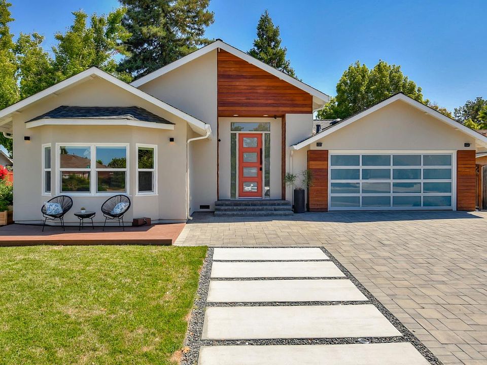 1st image of 998 Poplar Ct