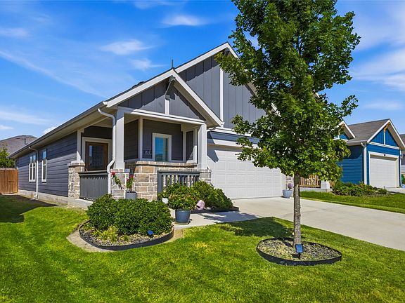 3rd image of 1824 Ash Oak Ln