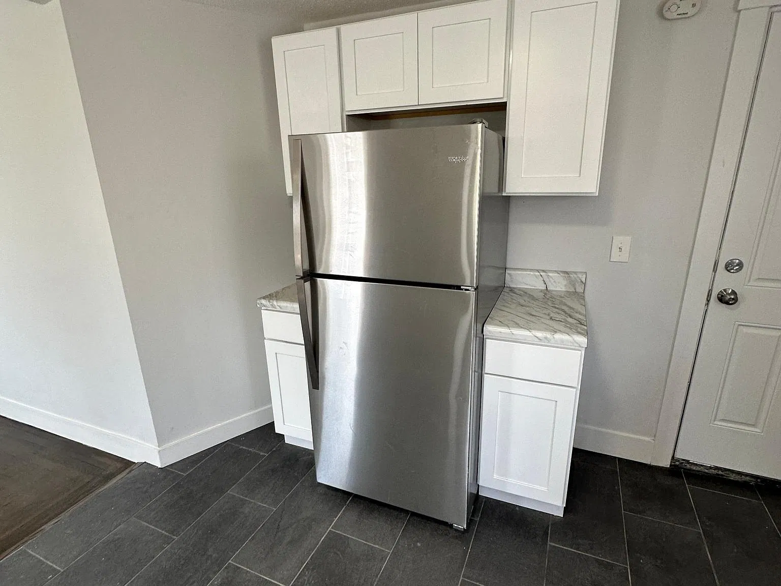 5 bed, 1200 sqft, $2,300 — Photo 4