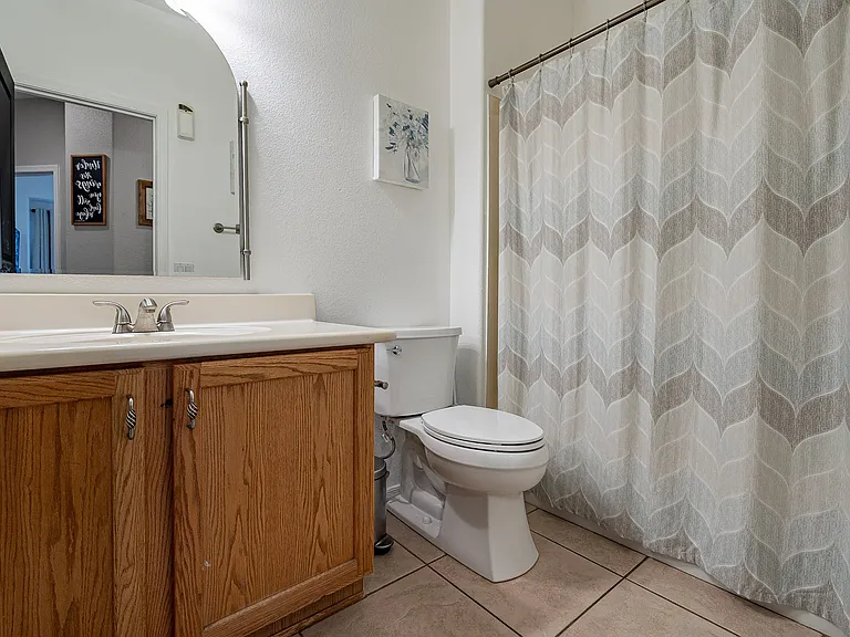 3877 E Washington Ct — Photo 36
