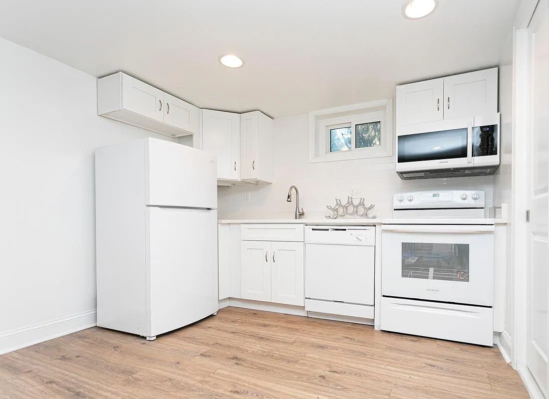 1 bed, 750 sqft, $1,850 — Photo 2
