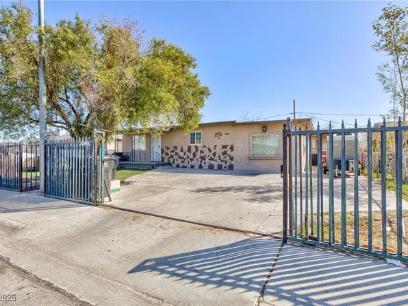 2054 Harvard St, North Las Vegas, NV 89030