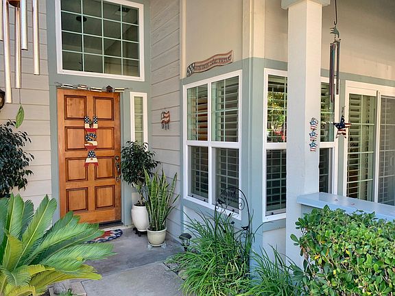 5th image of 3220 Old Bridgeport Way
