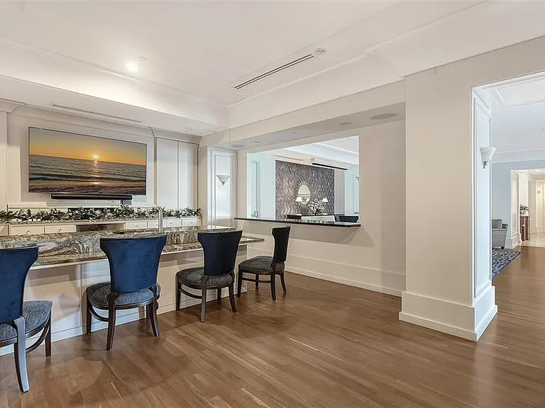 1350 Main St #1007 — Photo 34