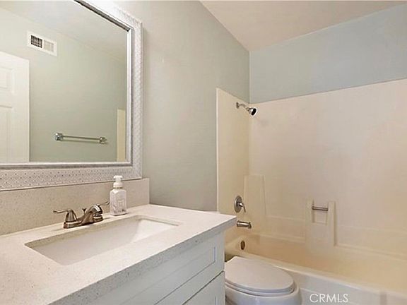 5th image of 5886 Sky Meadow St