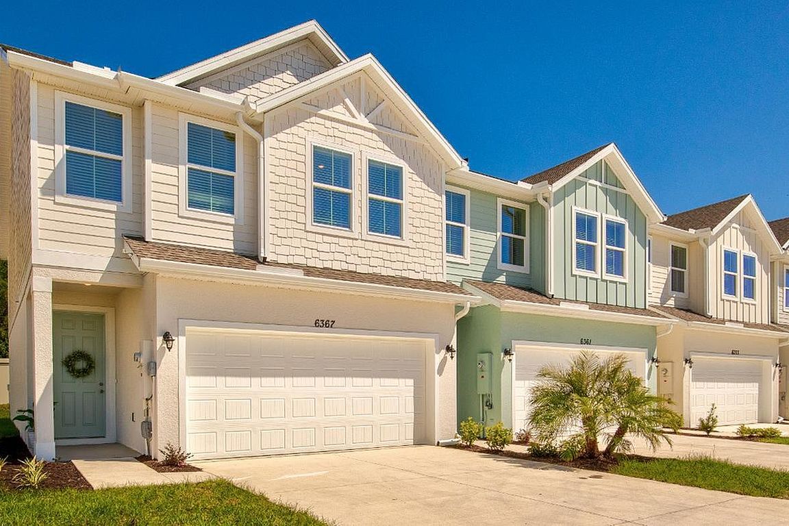 Crescent townhomes main