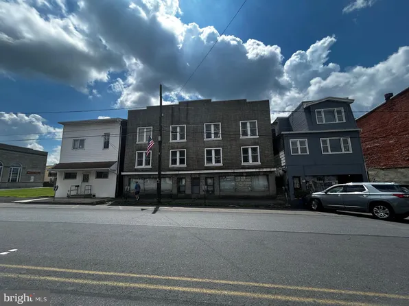 16 N Lehigh Ave, Frackville, PA 17931