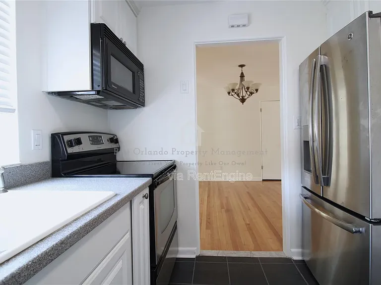 1639 Oakmont Ln — Photo 13